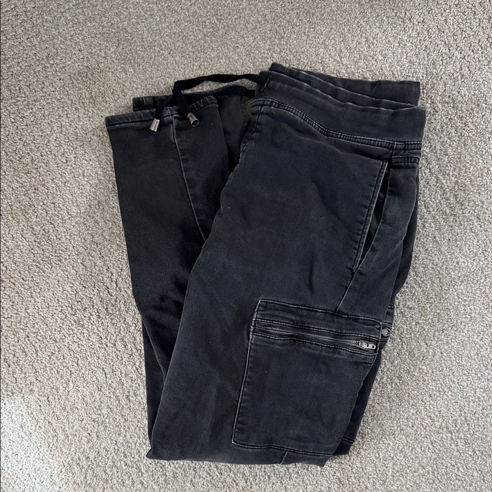Vitaly Black Cargo Pants with Zipper Pocket